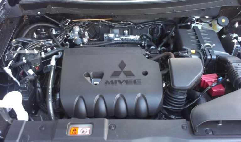Motor 2.0 MIVEC po přestavbě na LPG
